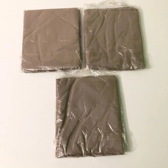 Lot of 3 L Shaped Pillowcases LBC  Canada for Boomerang Pillow Damaged Packaging - Picture 6 of 10